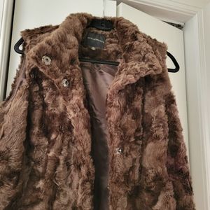 Faux Fur 1X Vest